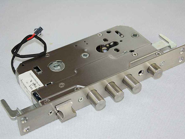 中江24小时上门开锁公司