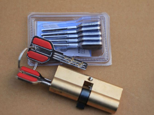 中江24小时上门开锁公司